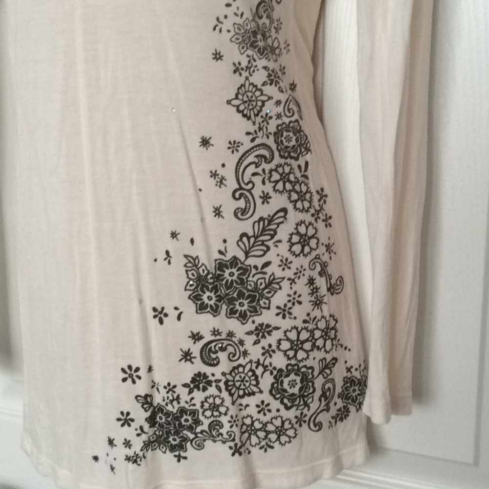 GUESS long sleeve embellished cottagecore top NWOT Sz S ivory rhinestones - Picture 3 of 6
